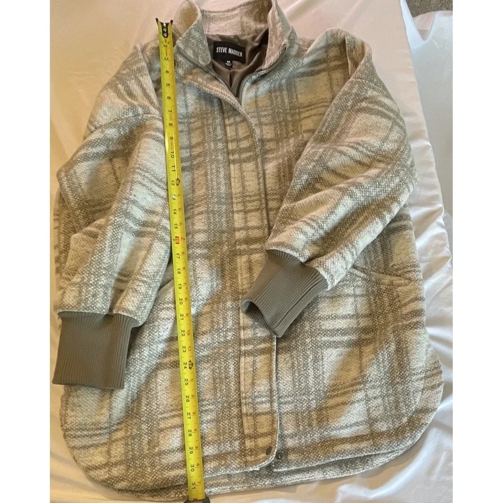 Steve Madden Women's Gray Plaid Collared Zip/Snap Jacket w/ Pockets M - Picture 4 of 13